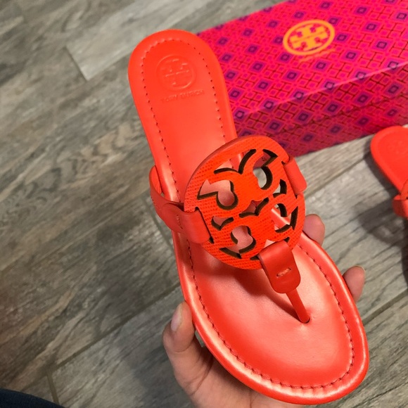 Sold‼️New Tory Burch Miller orange - Picture 3 of 8